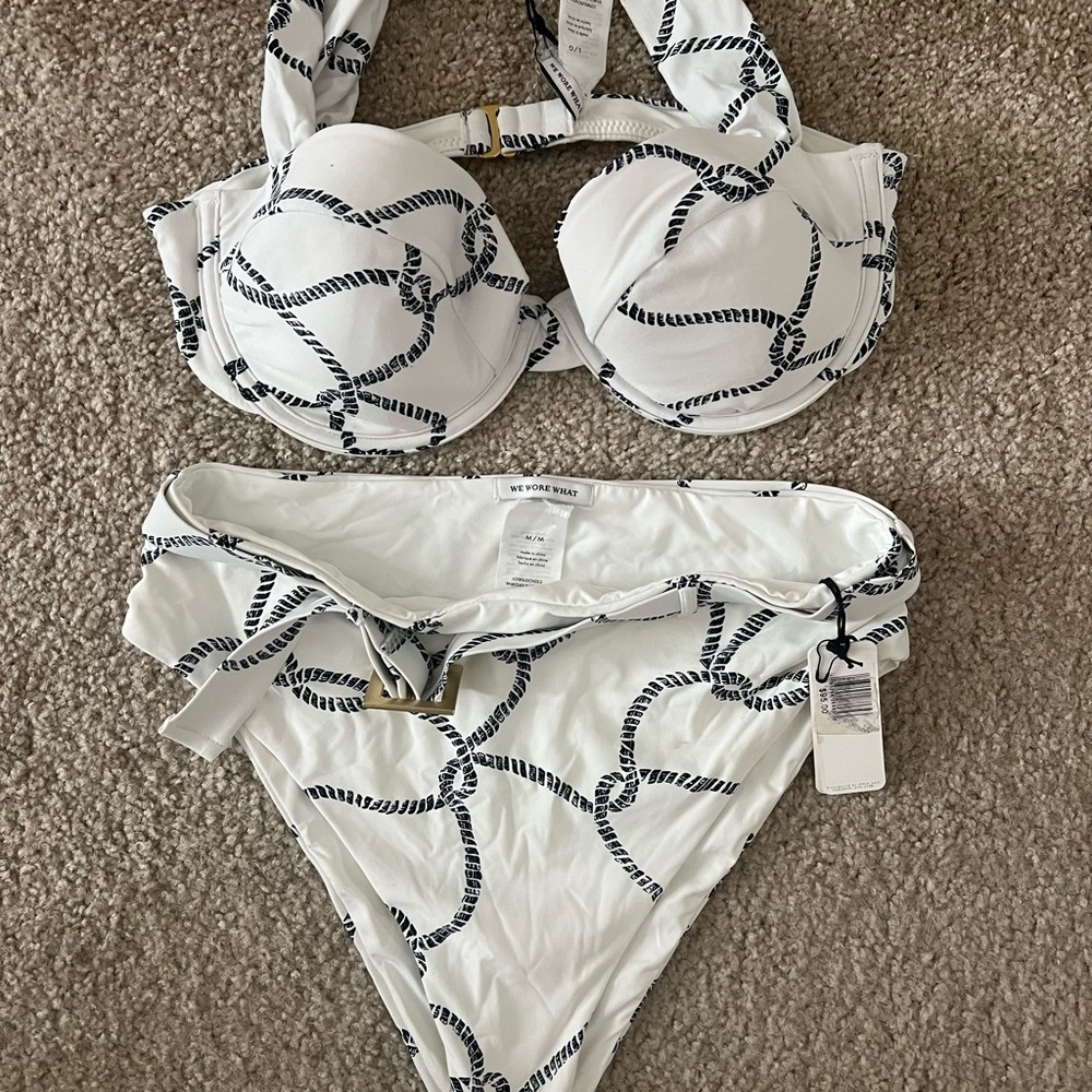 WeWoreWhat bikini set